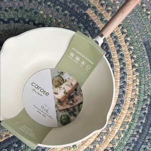 Carote Cream Nonstick Wok with Wood-Tone Handle